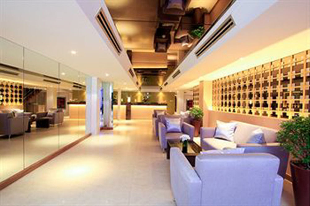 Legacy Hotel Bangkok Sukhumvit Exterior foto