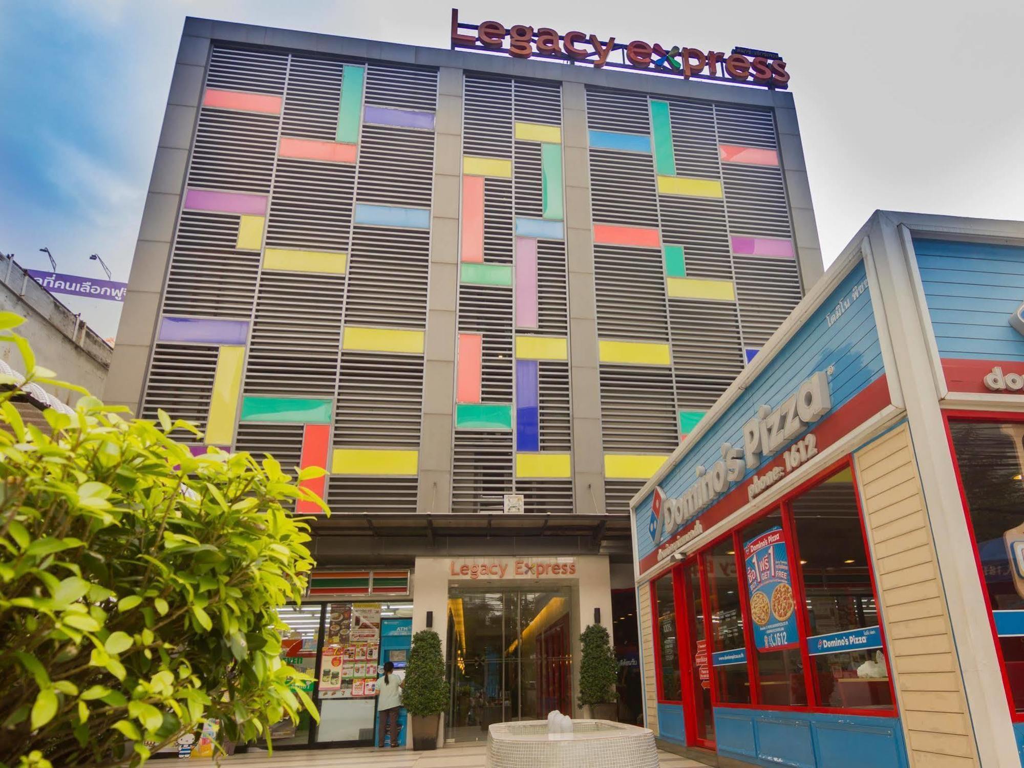 Legacy Hotel Bangkok Sukhumvit Exterior foto